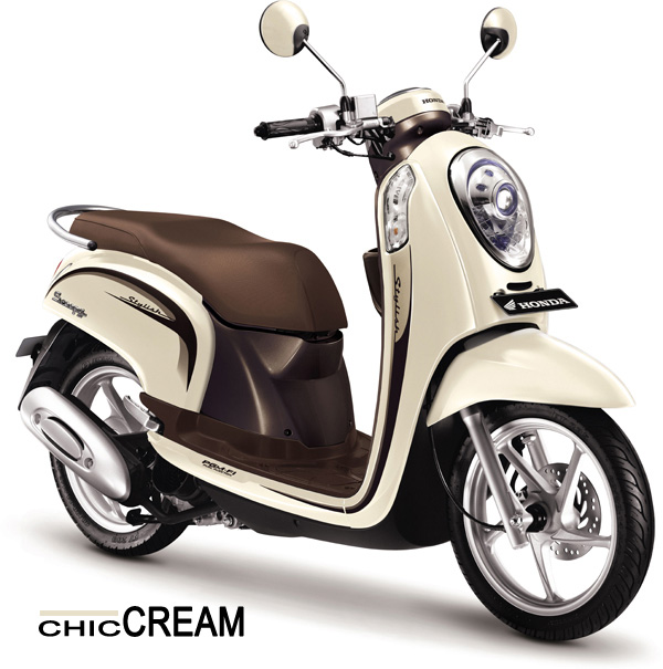 Honda-scoopy-fi-stylish-chic-cream  Salam Satu Hati 